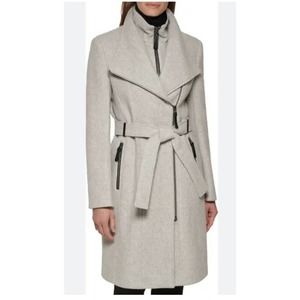Calvin Klein Wool Blend Bib Coat size PXXS Perfect And Elegant